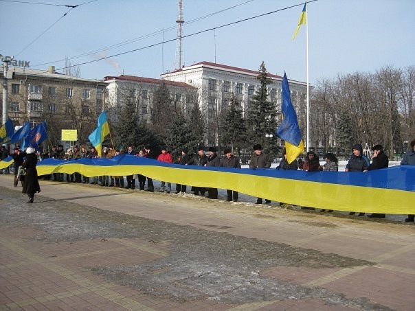 x_1012b140.jpg